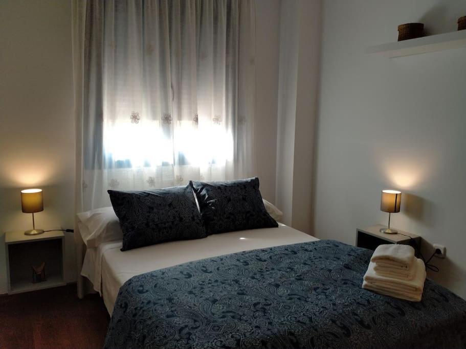 Ayala Beach Apartment มาลากา ภายนอก รูปภาพ