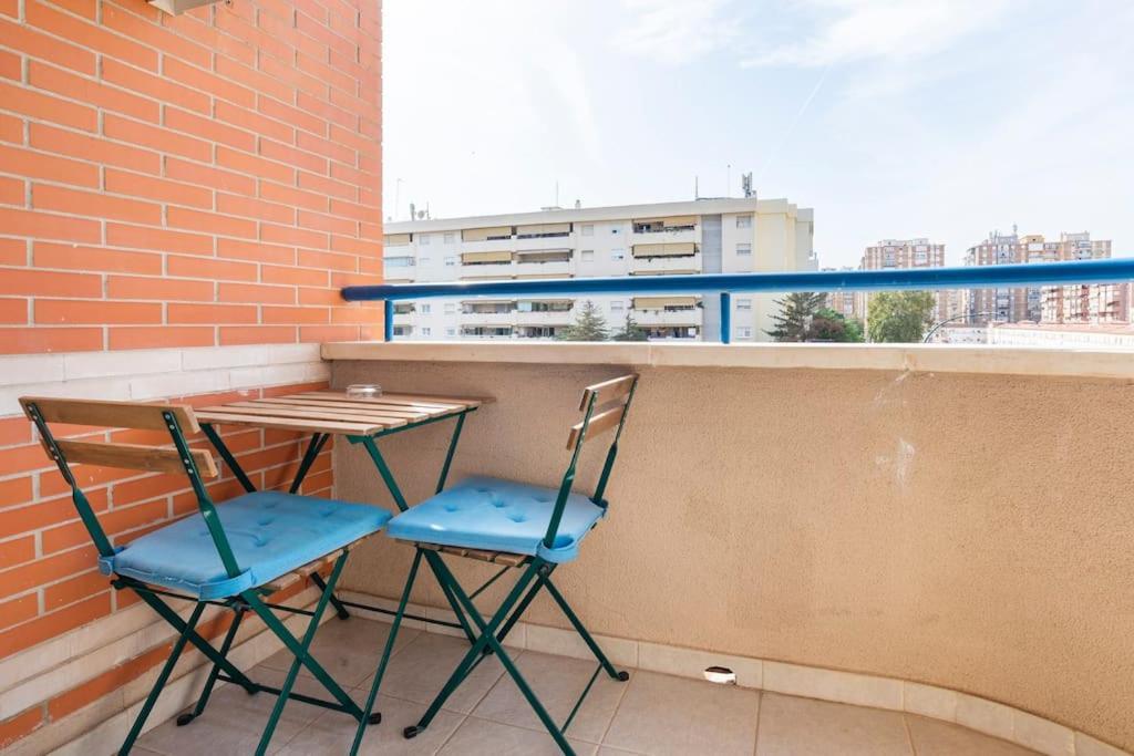 Ayala Beach Apartment มาลากา ภายนอก รูปภาพ